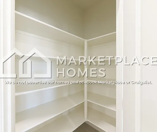 4924 N 192nd Ln — Photo 12