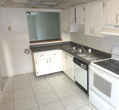 2nd image of 1089 NW 98th Ter #109
