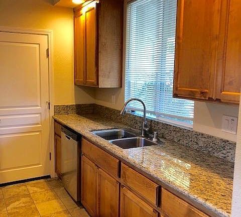 4th image of 1661 La Paloma Ct