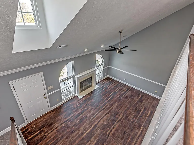 113 Hanover Pl #113 — Photo 7