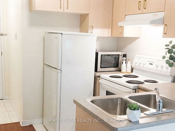 5th image of 2351 Kennedy Rd #112