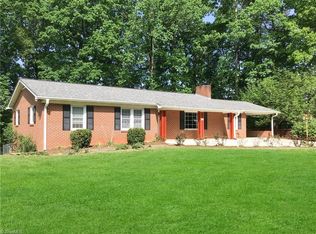 145 Shore St, Elkin, NC 28621