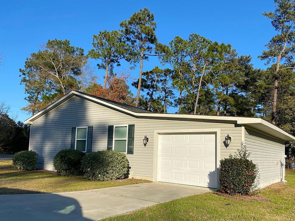 2nd image of 200 S Harding Dr