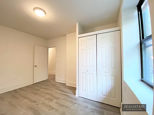Rented by ZealEstate Group Inc | media 5