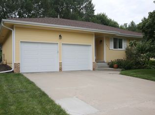 5612 N 126th Ave, Omaha, NE 68164