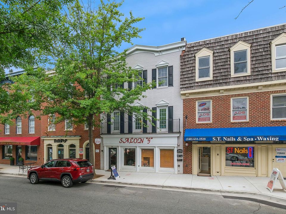 1st image of 316 Main St