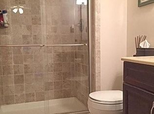 62 Inverness Ct, Aberdeen, NJ 07747