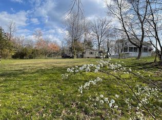 3634 W Ox Rd, Fairfax, VA 22033