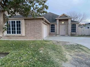 5227 Brewster Dr, Laredo, TX 78043