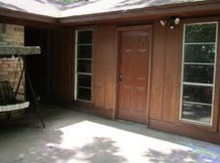 111 Avenue C, Brazoria, TX 77422