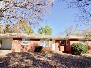 665 Allister Dr, Charlotte, NC 28227
