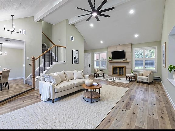 2nd image of 2806 Fir Crest Court