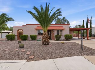 60 E El Naranjo, Green Valley, AZ 85614