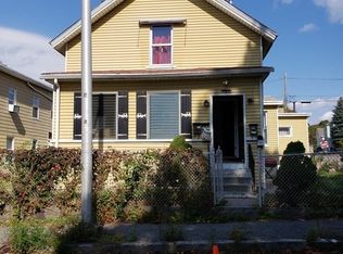 31 Elliot St, Worcester, MA 01605