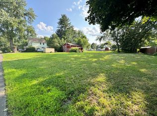 1160 Woodbine Ave, Elmira, NY 14904