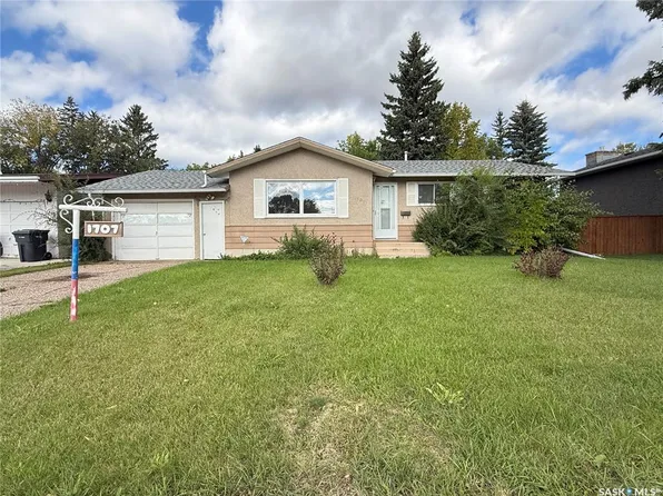 1707 Bowers DRIVE, North Battleford, SK S9A 3A3