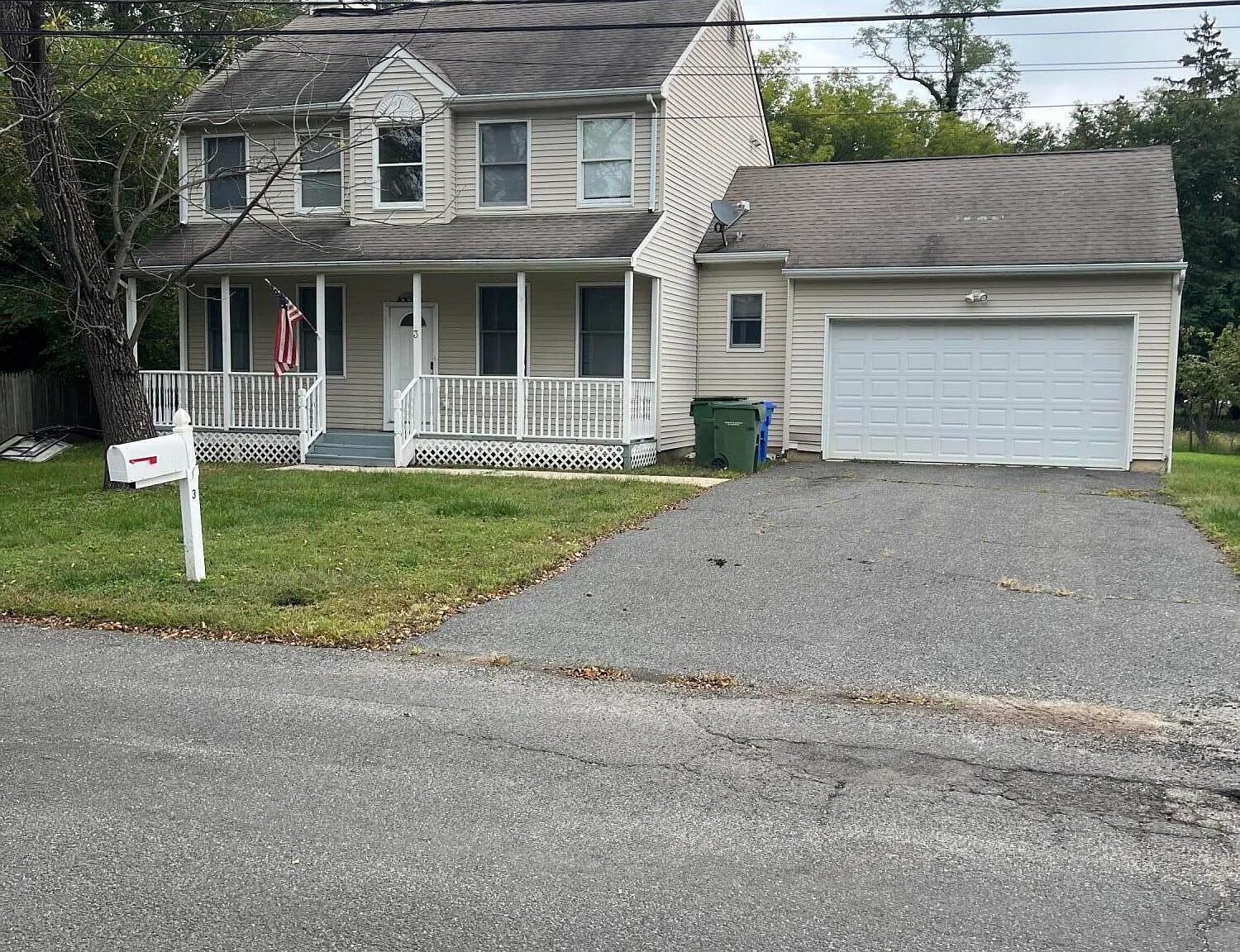 5 bed, 3.5 bath, 1794 sqft, $4,500 — Photo 1