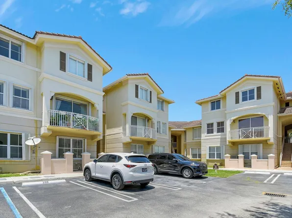 8964 W Flagler Street #101, Miami, FL 33174