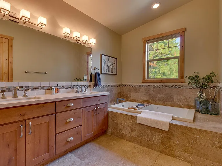 4435 Snow Flower Rd — Photo 12