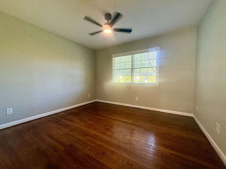 788 Galloway Dr — Photo 15