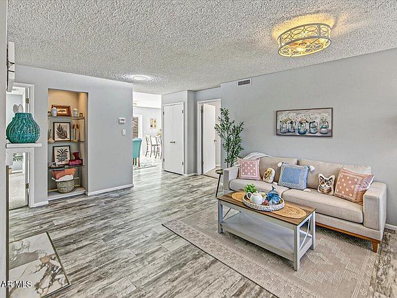 4th image of 2140 Mission Way #1B
