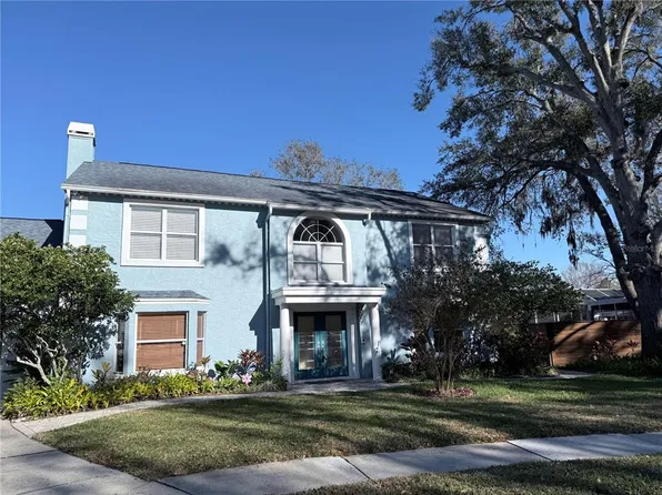 13548 Lake Magdalene Dr, Tampa, FL 33613