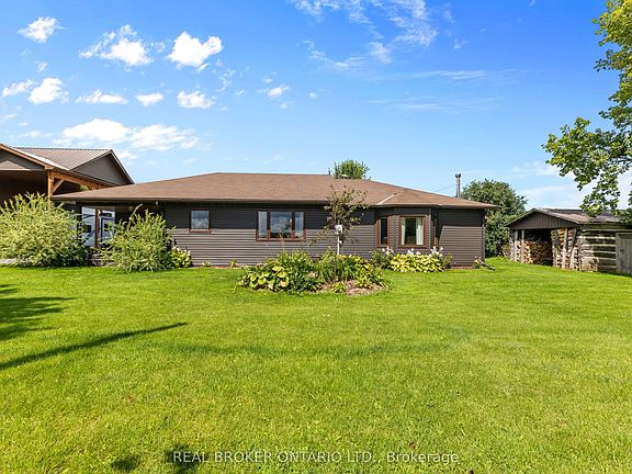 3rd image of 121 Snowdons Rd
