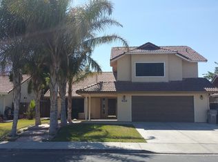 513 Elmwood Dr, Los Banos, CA 93635