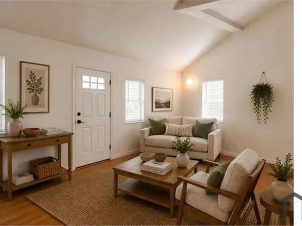 1156 N Lake Ave, Pasadena, CA 91104