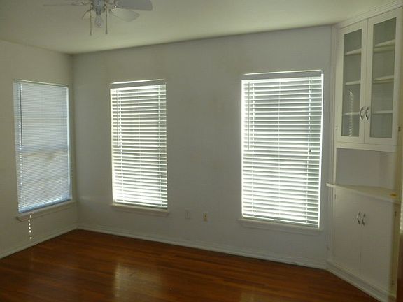4th image of 1906 W Wallace St