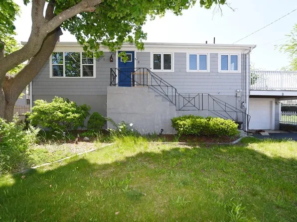 8 Warfield Ave, Hull, MA 02045