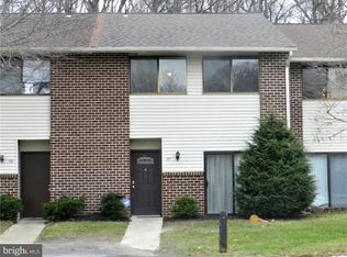 37 Roseberry Ct, Deptford, NJ 08096