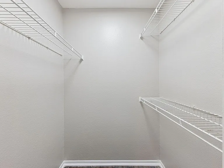 236 Afton Sq #104 — Photo 12