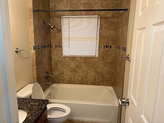 4th image of 6870 Wagoner Dr #4