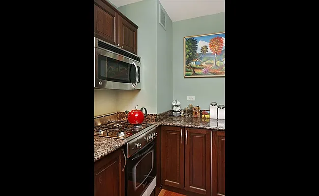 Rented by Douglas Elliman | media 57