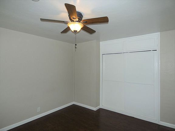 5th image of 2051 Cedar Ave APT 8