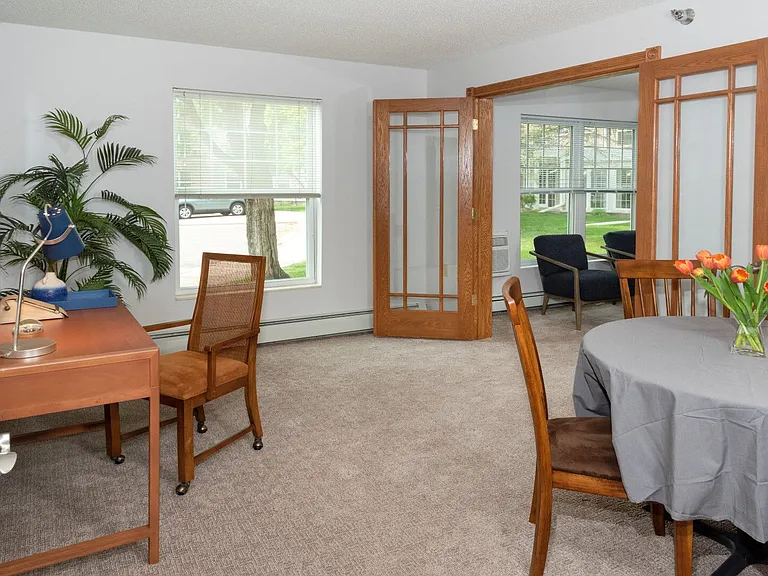 BRIARCLIFF APARTMENTS — Photo 4