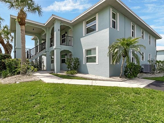2nd image of 449 Royal Poinciana Unit 122