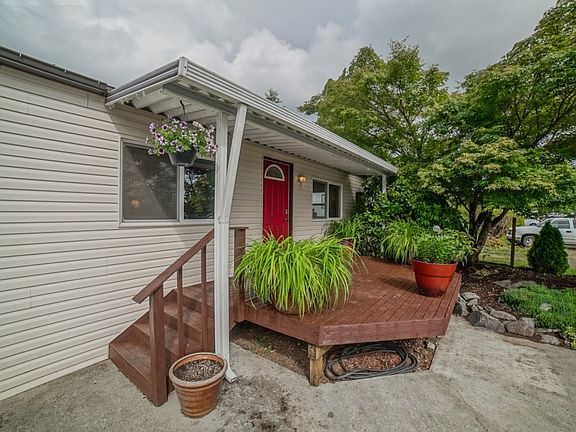 4th image of 14416 Greenbelt Dr E