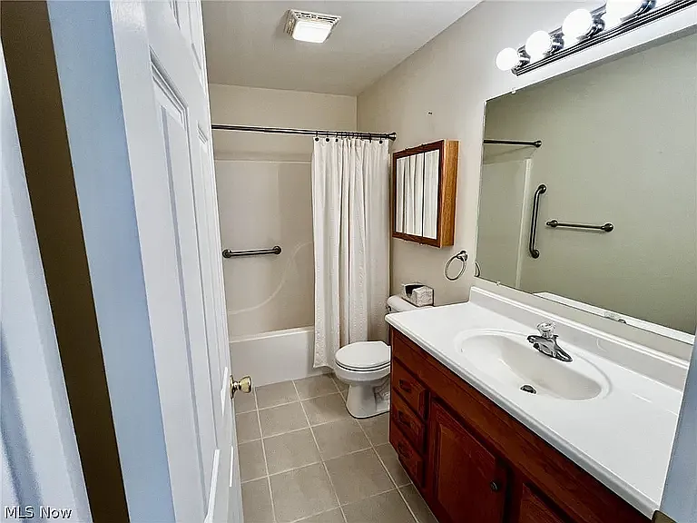 2213 Packard Ct — Photo 6