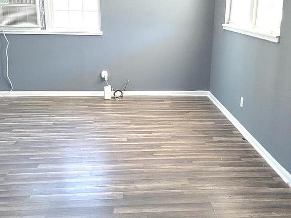 3rd image of 6420 Valley Park Rd