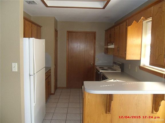 3rd image of 405 E Ulex Ave APT A2