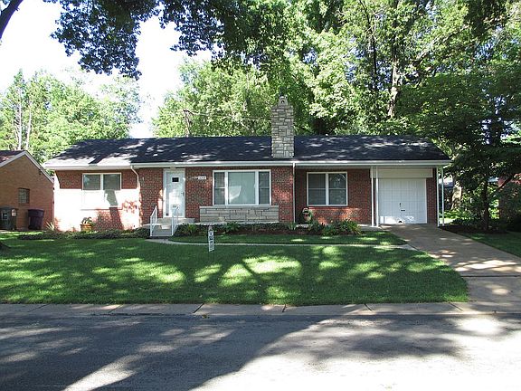 4th image of 5909 Childress Ave
