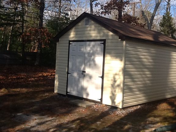 Back yard/shed