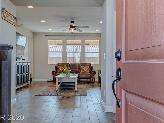4th image of 8090 Pinyon Ridge St