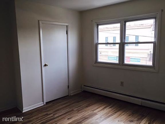7N A Bedroom2