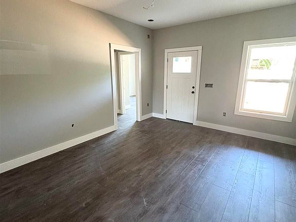 3rd image of 203 Ruberia Ave #B