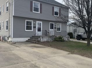 41 Oak St #A, Gibbstown, NJ 08027