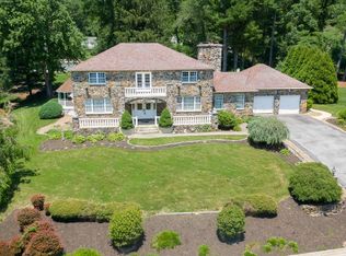 909 Constance Dr, Wilmington, DE 19808