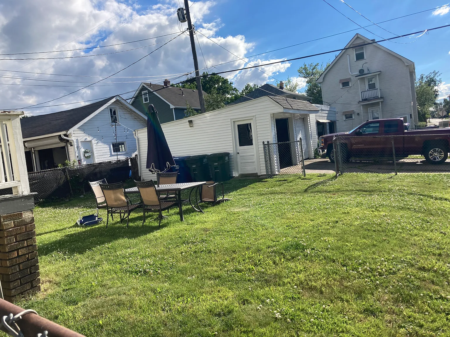 2 bed, 1000 sqft, $1,250 — Photo 4